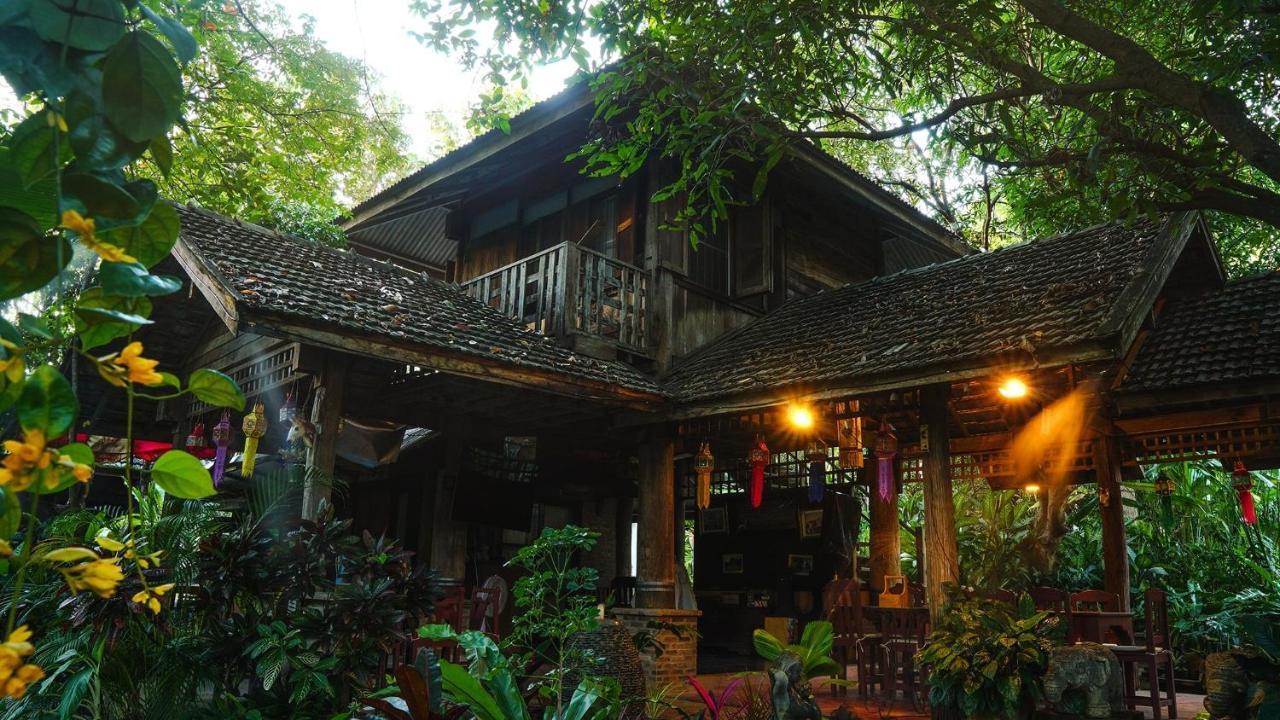 Tongluang Inthanon Homestay โต้งหลวงอินทนนท์โฮมสเตย์ Чомтонг Екстер'єр фото
